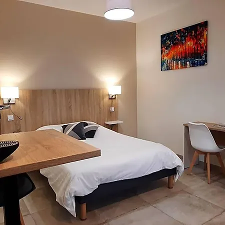 Le Logis De Berianne Hotel 3*